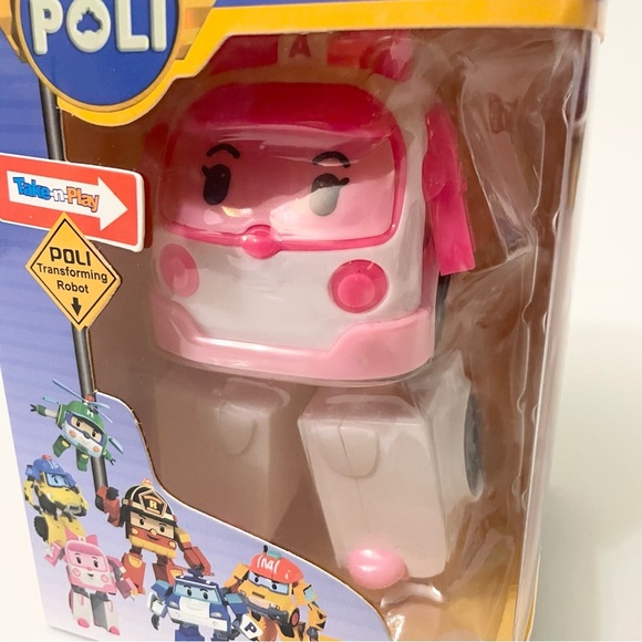 Robocar Poli Amber Take n Play Transforming Robot Toy - Picture 9 of 9